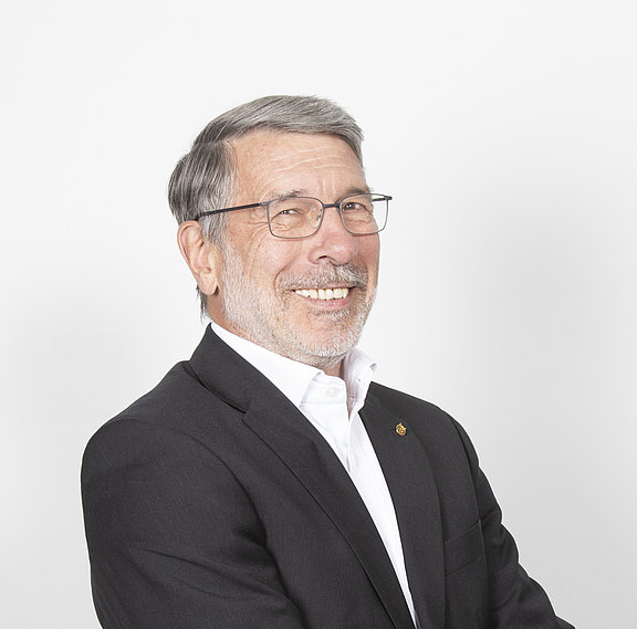 Josef_Felder_1Q.jpg